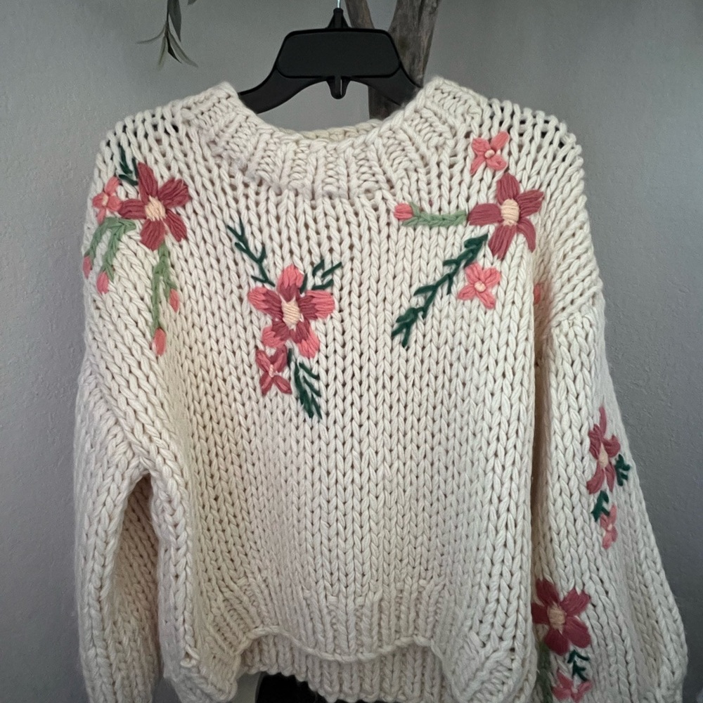 Floral Knit Women's Sweater - Cream with Pink Accents